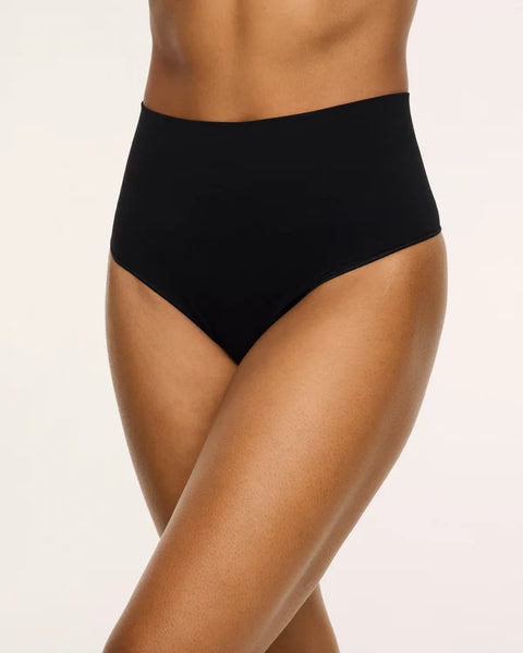 SPANXSHAPE Extraordinary Thong