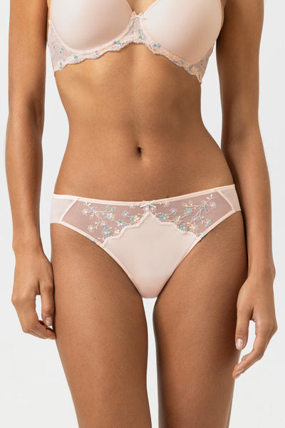 mey Delightful Thong