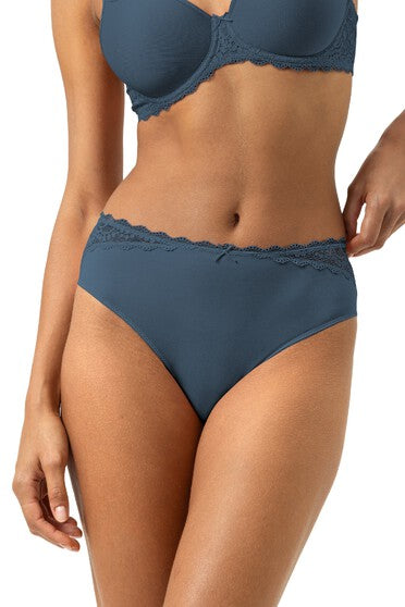 mey Amorous American Briefs