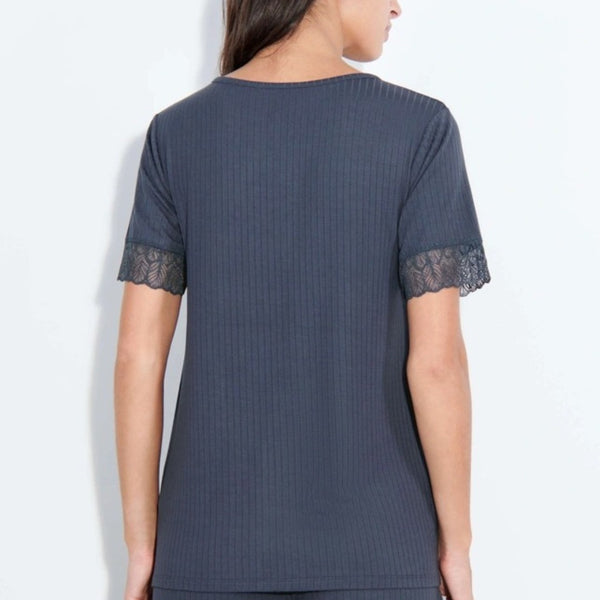 Femilet Laurel Short Sleeve Top