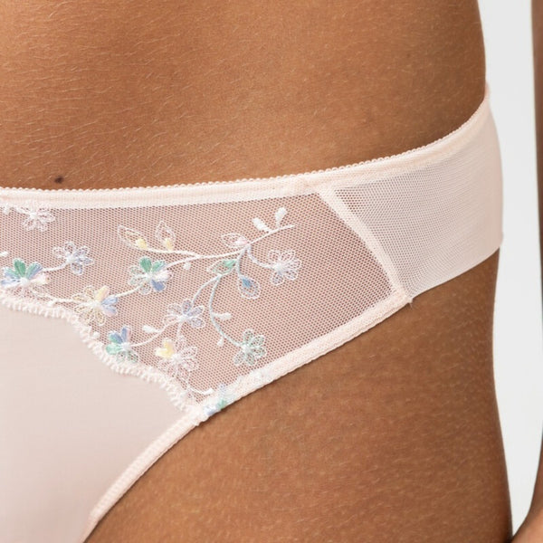 mey Delightful Thong