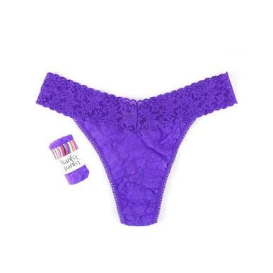 Hanky Panky Signature Lace Rolled Low Rise Thong