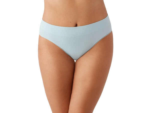 Wacoal Feeling Flexible High Cut Brief